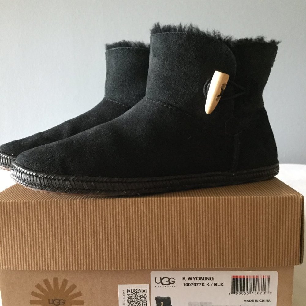 Ugg Australia K Wyoming Girls 4Y